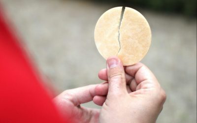 A Poem About Christ’s Real Presence In The Eucharist